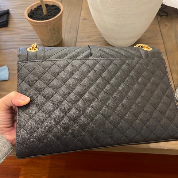 YSL ENVELOPE LARGE BAG IN MIX MATELASSÉ GRAIN DE POUDRE EMBOSSED LEATHER - Picture 6 of 15